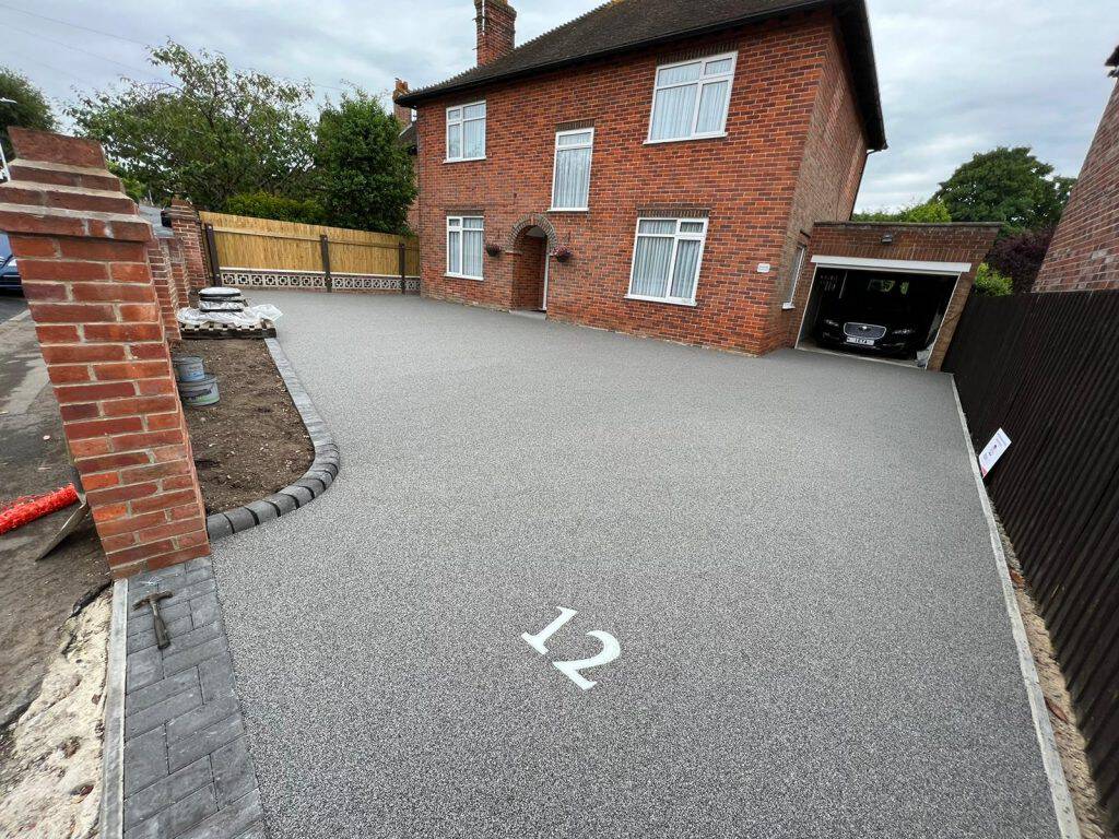 Resin Driveways Hove | beige resin driveway